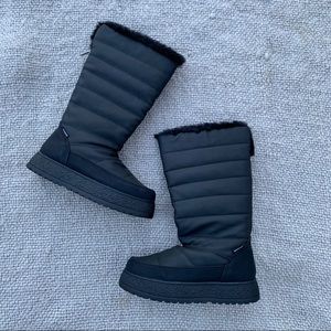 Adrienne Vittadini waterproof boots